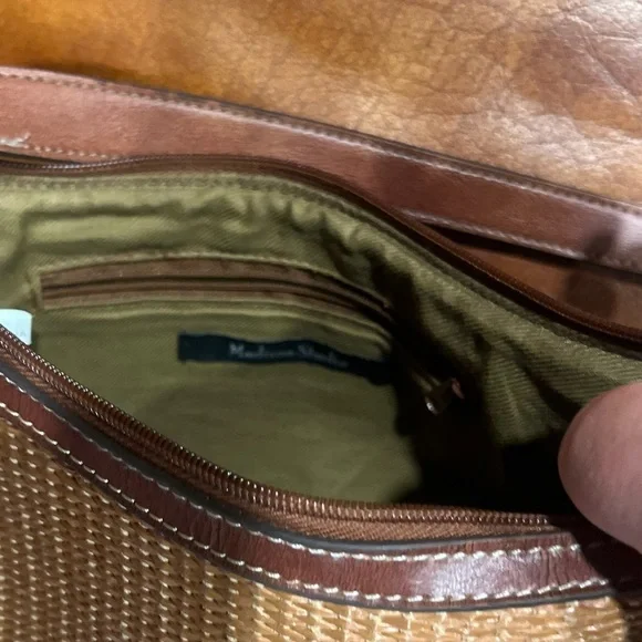 Madison Studio handbag in GUC - Picture 2 of 6